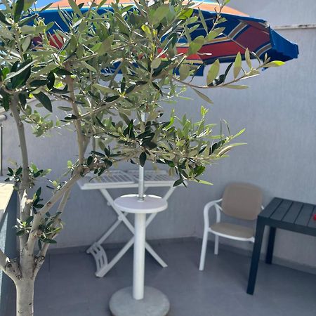 Apartament Kris In Durres Plazh Kültér fotó
