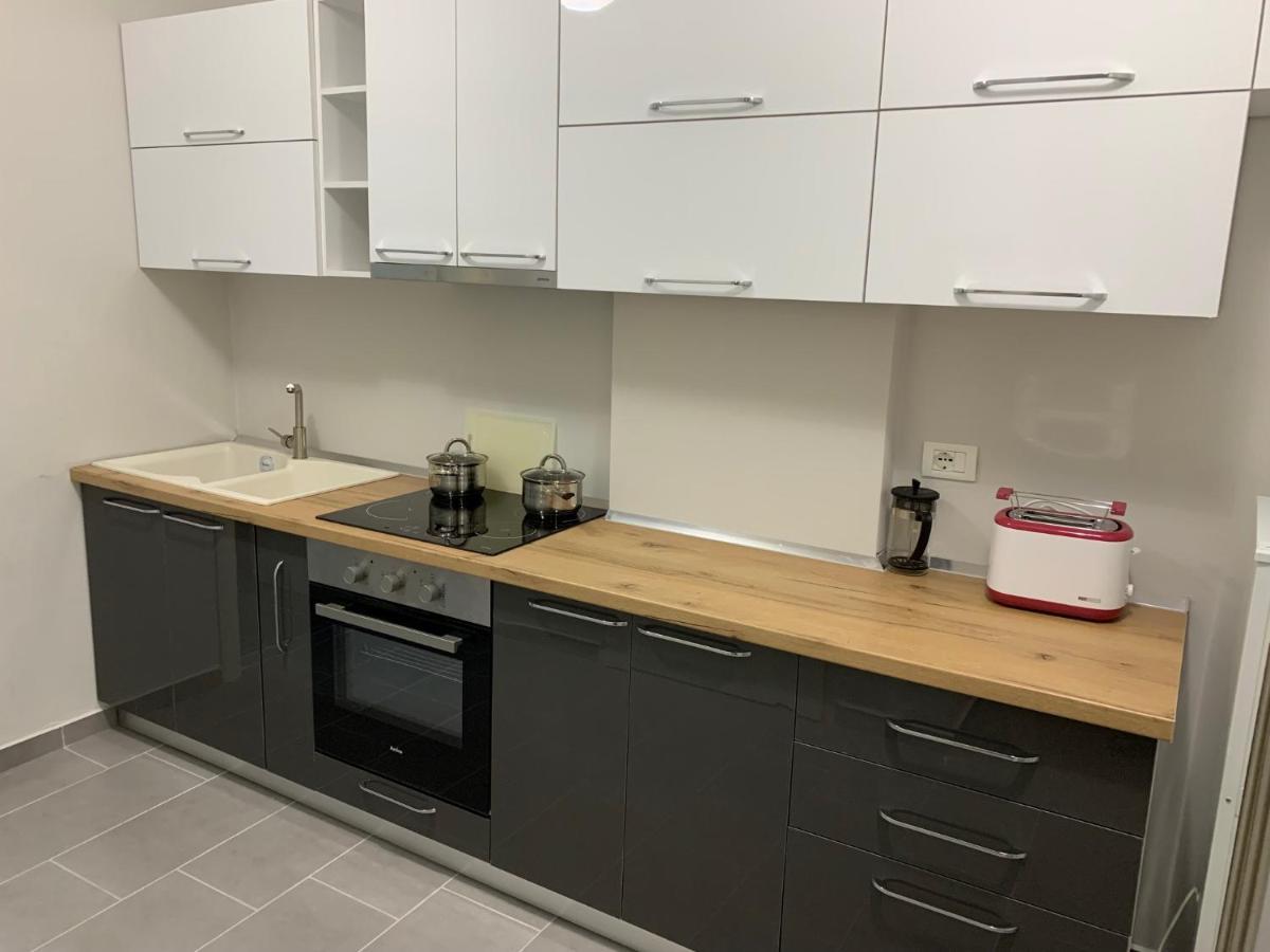 Apartament Kris In Durres Plazh Kültér fotó